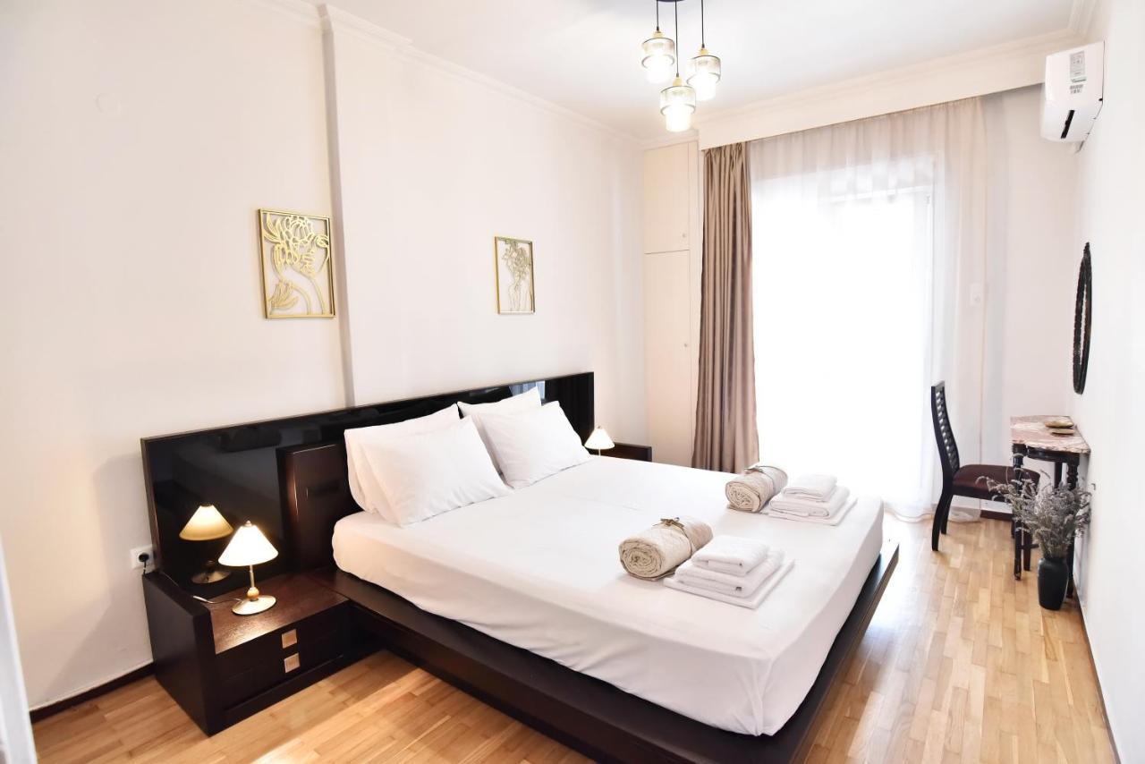 Downtown Apartment 10