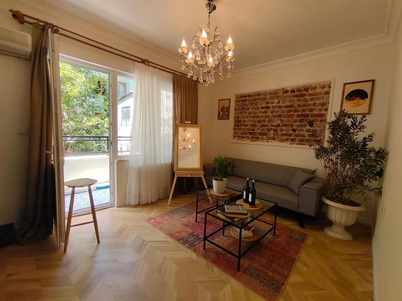 Balcony 2br Apt Near To Nisantasi #2