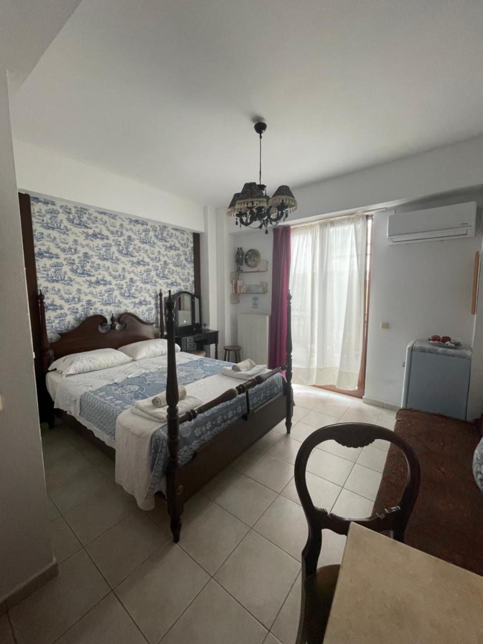 4lions Studio Check In After 16:00