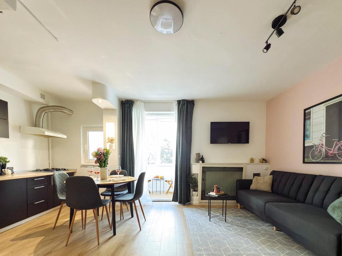 Abbi Old Town Centre