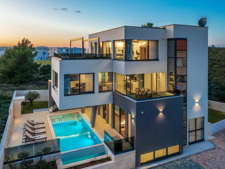 Villa Nerra Medulin, Mukalba