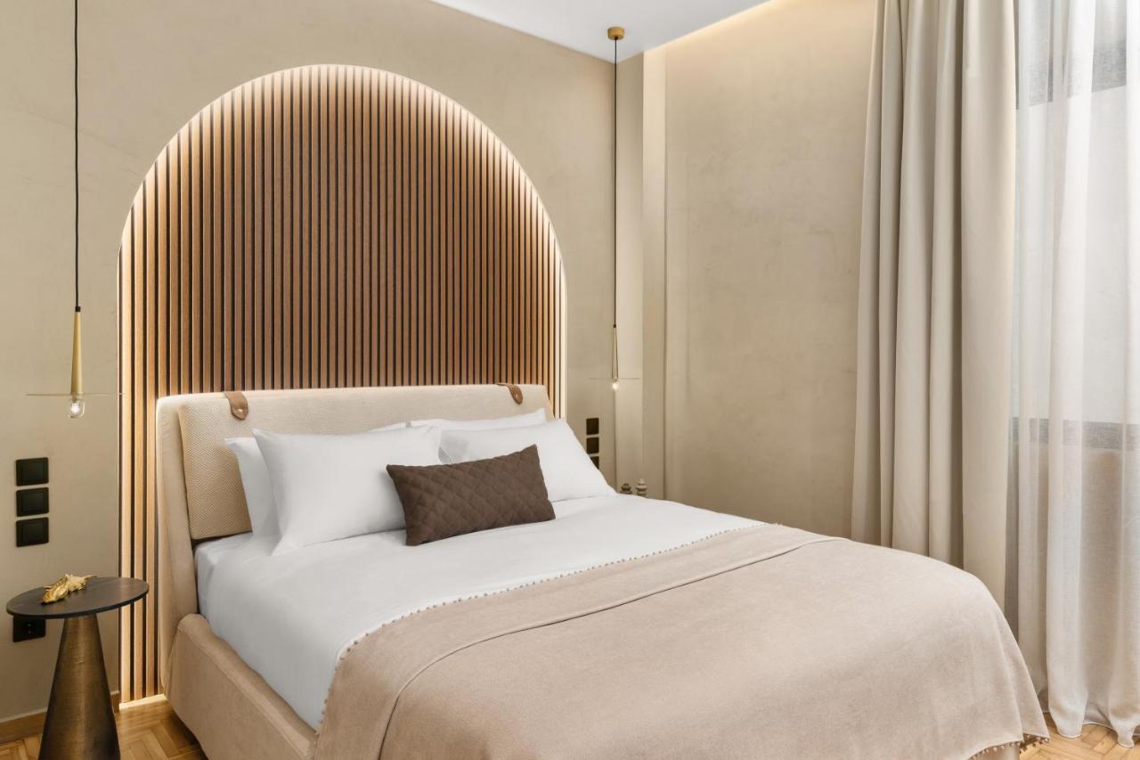 Ester Metropolitan Luxe 2 Bedrooms 2 Bathrooms