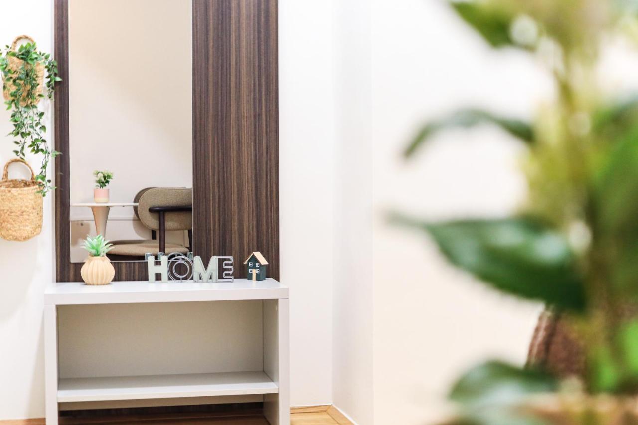 Apartment Comfort With Aircondition!