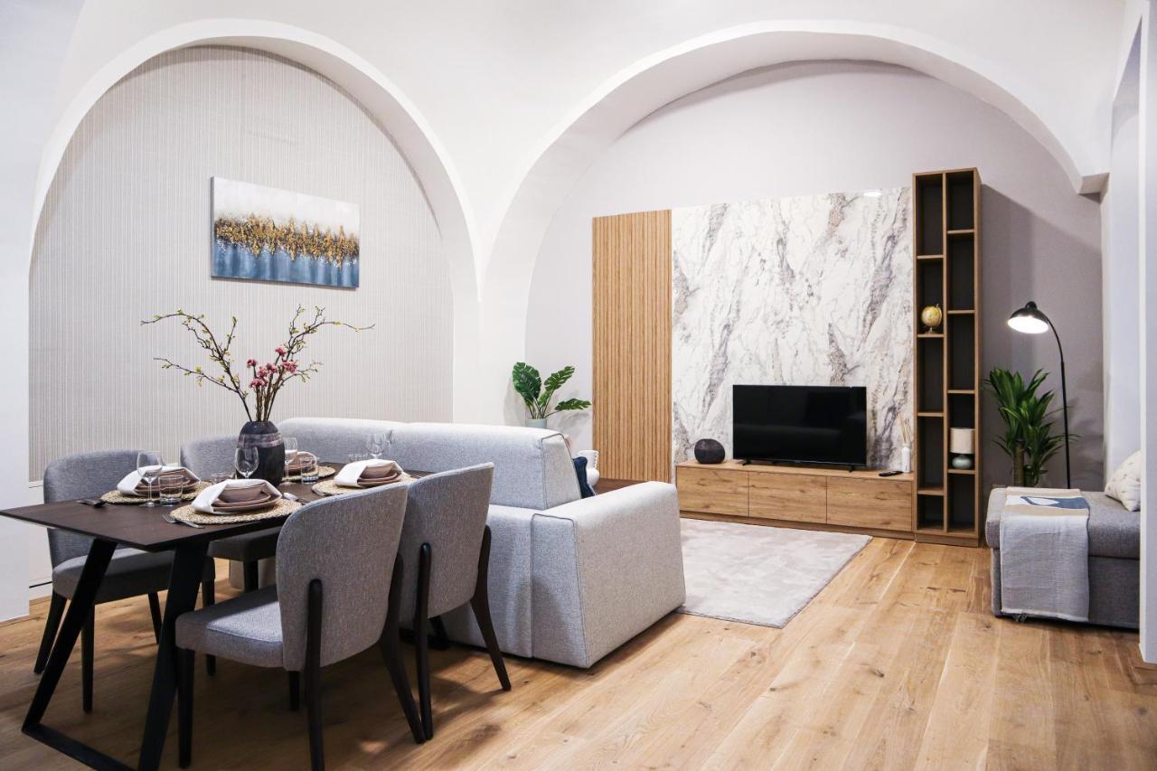 Apartment Exclusive With Aircondition!