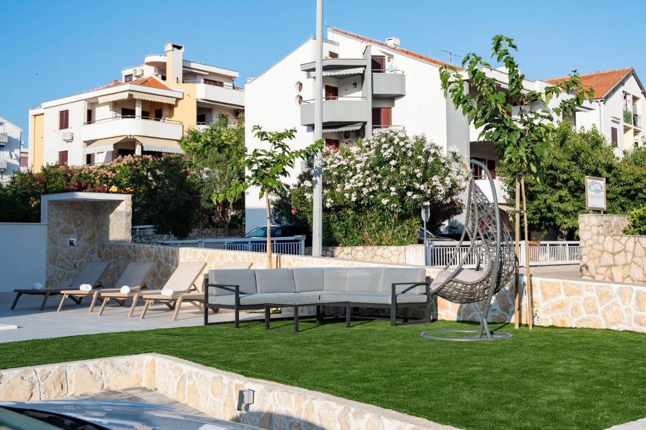 Relax Apartments Private Pool & Garden