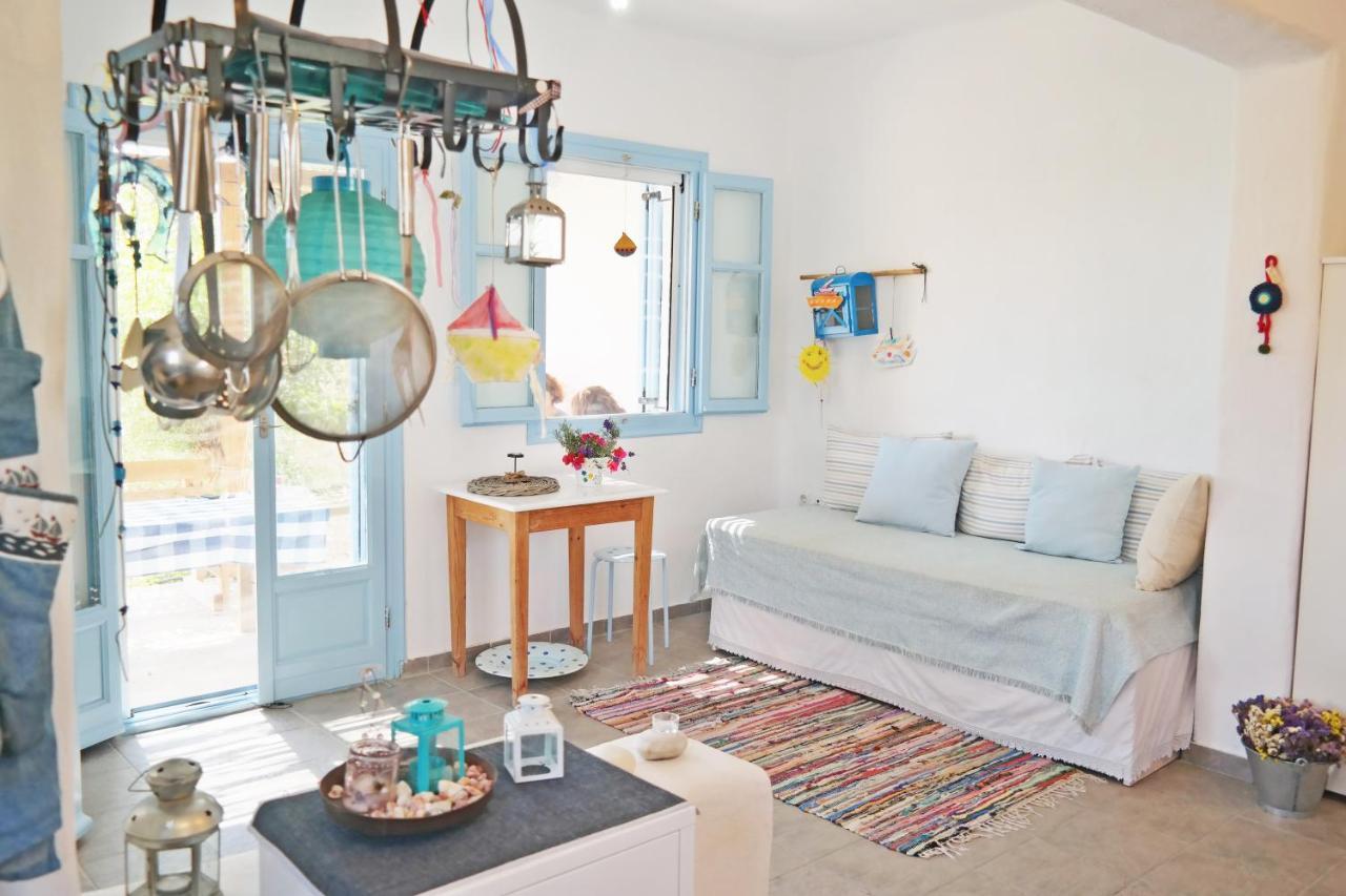 Sweet Home Naxos