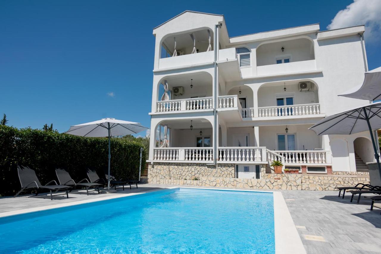 Villa Natura With Private Pool
