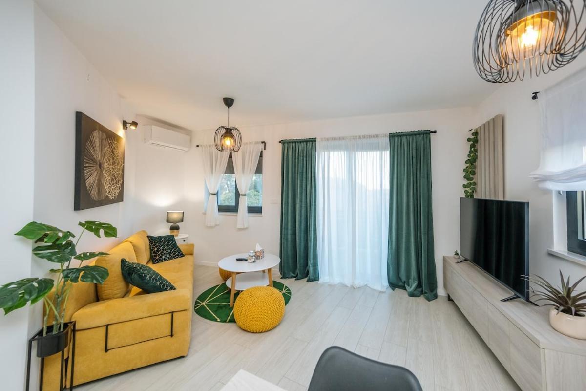 Luxstay Apartments Apt3 Private Parking, Terrace
