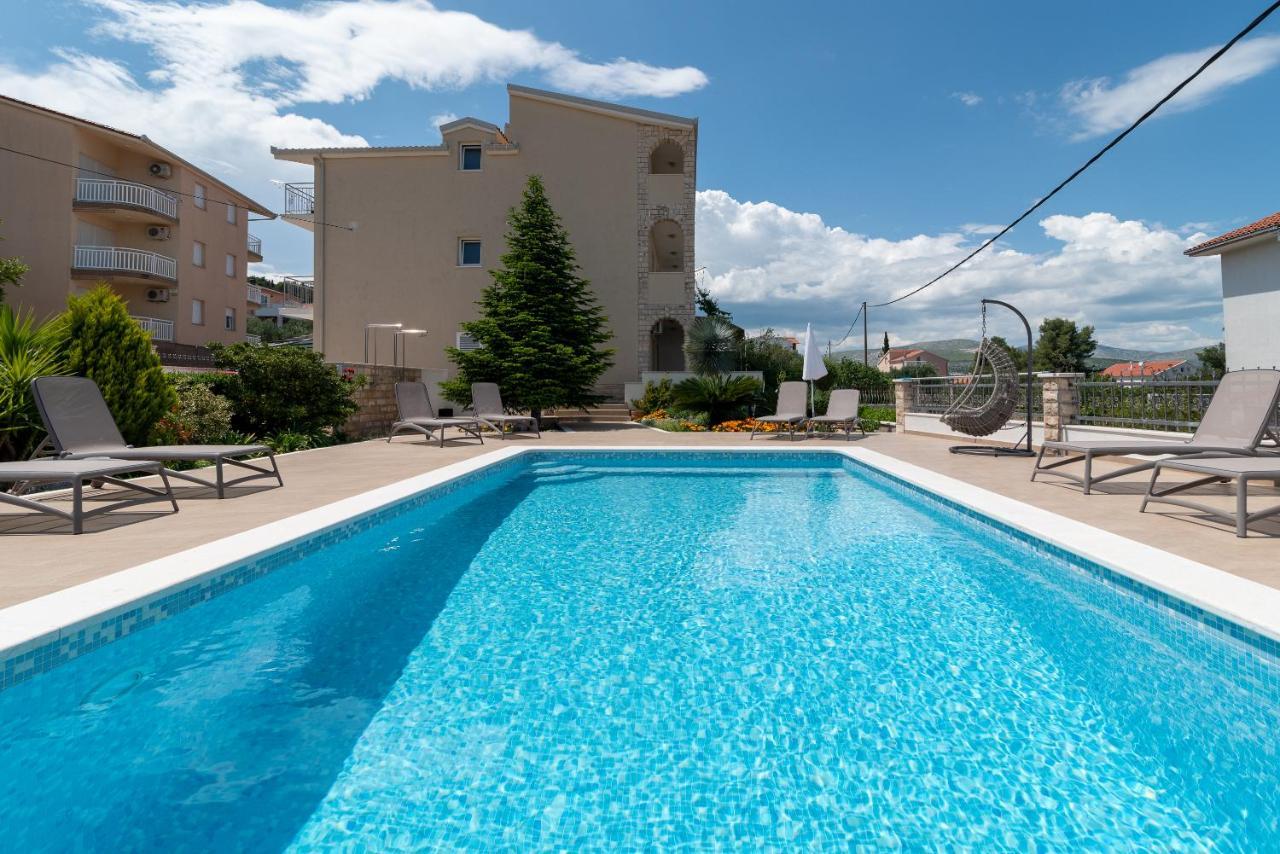 Apartments Brico Heated Pool