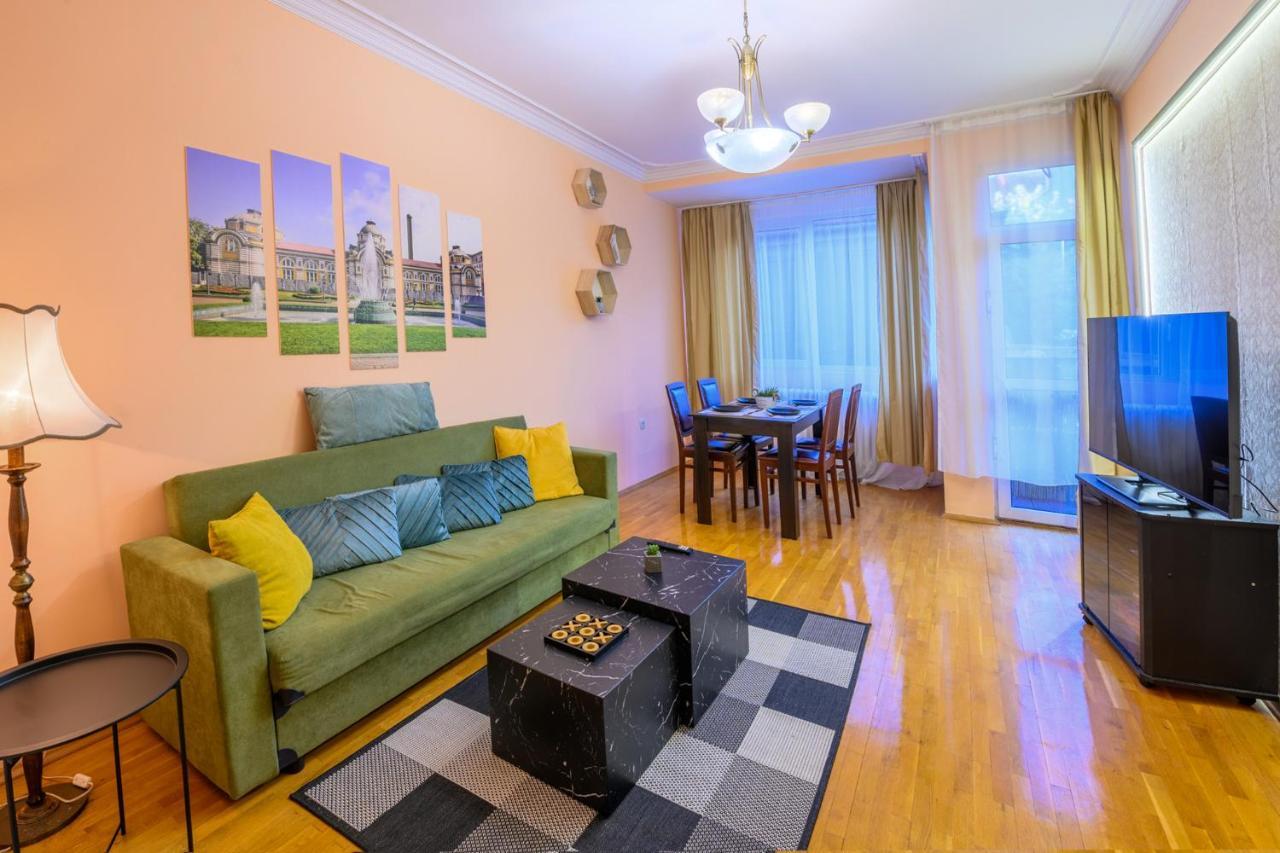 Cozy Central Apartment by Ndk & Vitosha Blvd With Free Secured Parking & Two Terraces