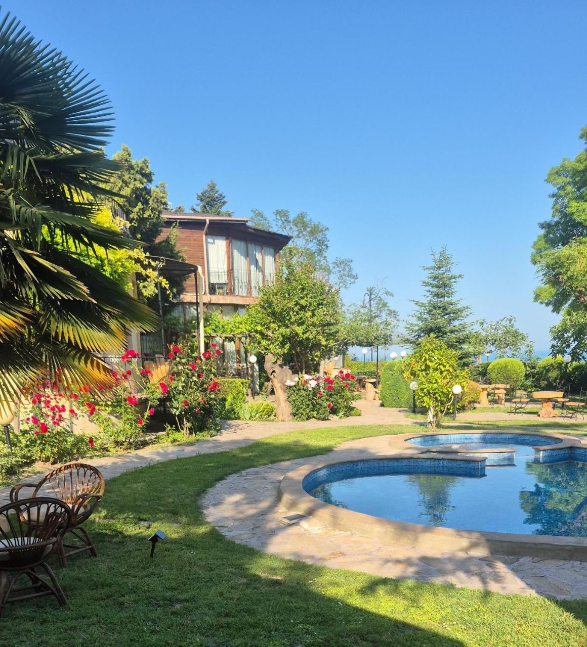 Complex Maxim Sea View & Free Parking