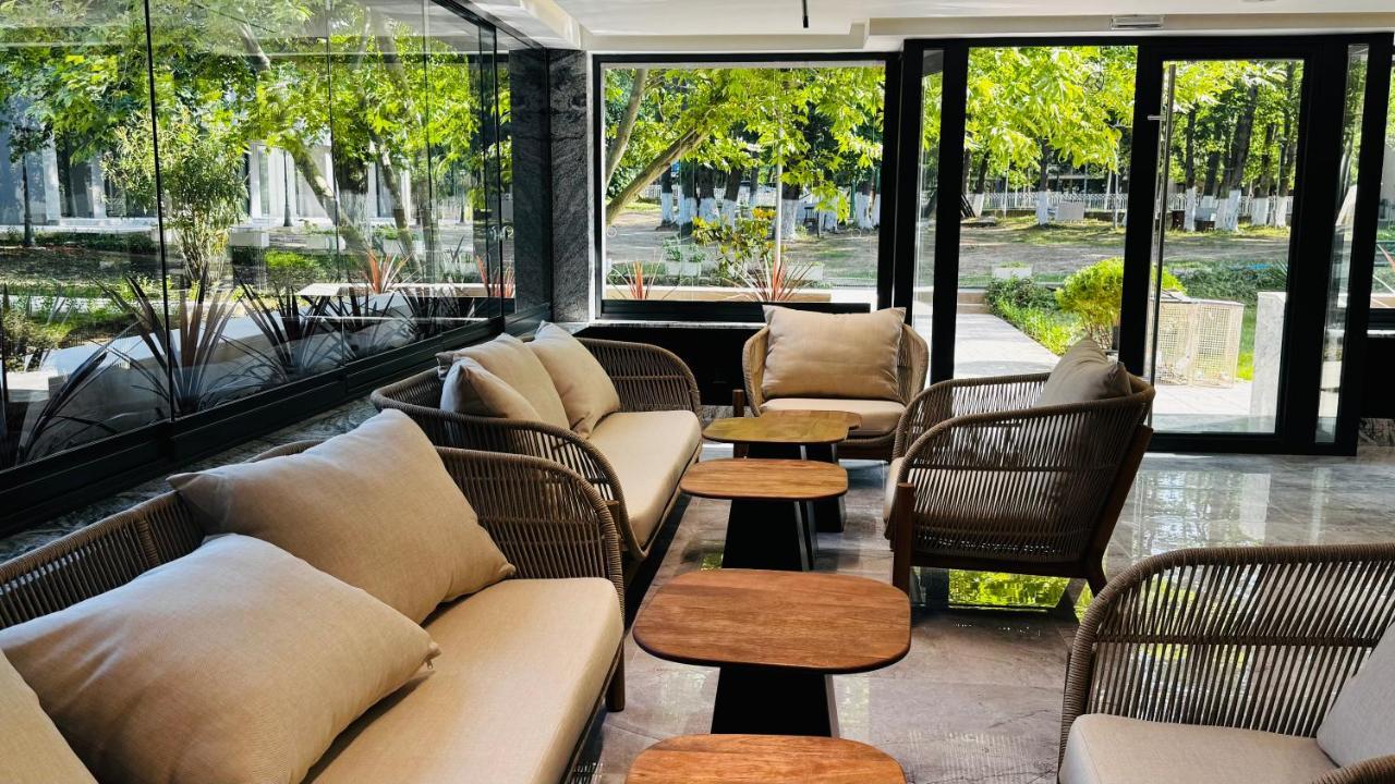 Park Hotel Atliman Beach