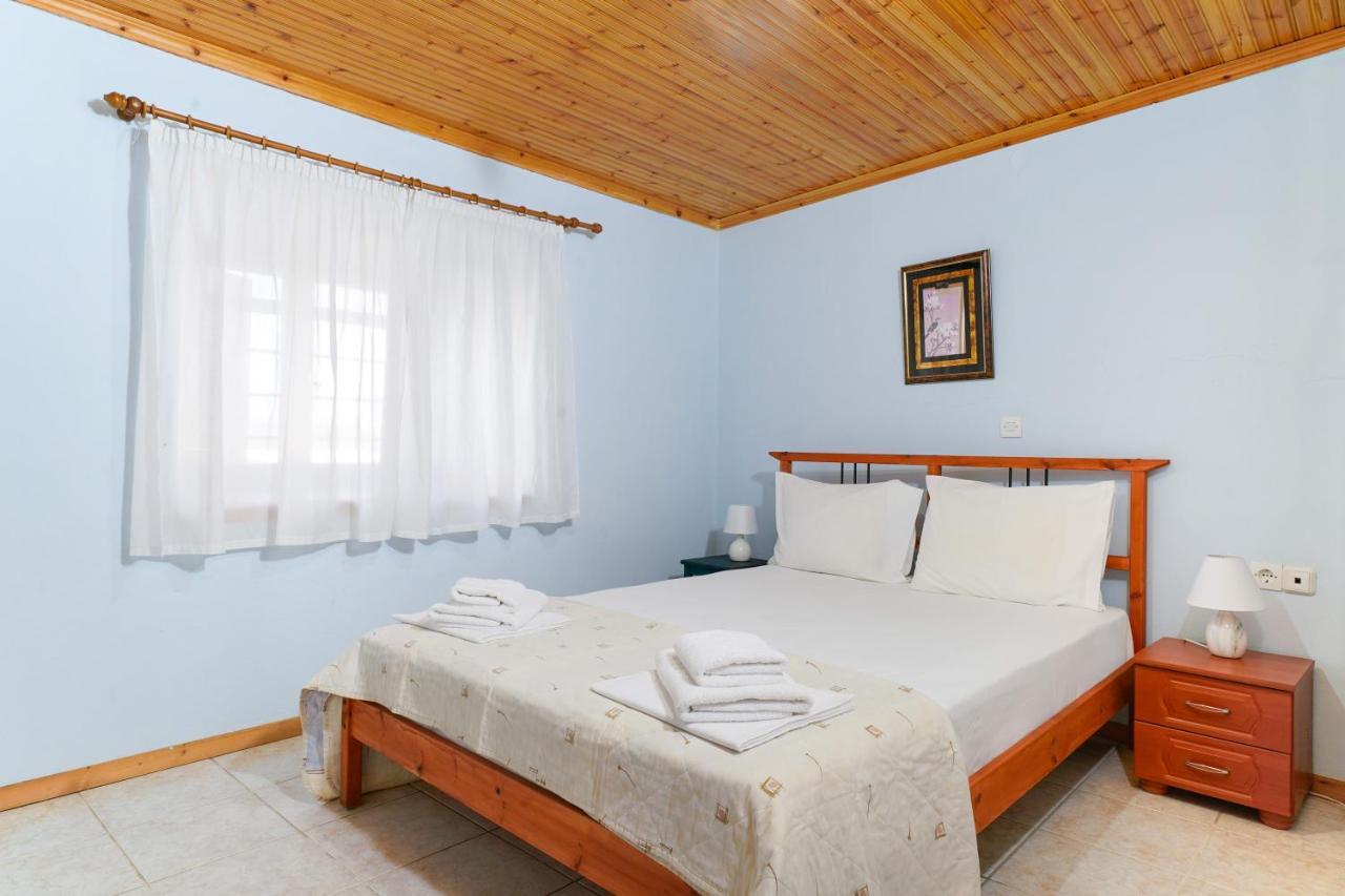 Anemoessa Villa Panagia Village