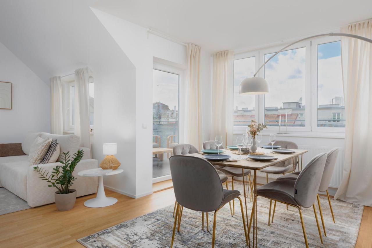 Roof No 51 Superior Sky Suite With Terrace & Ac