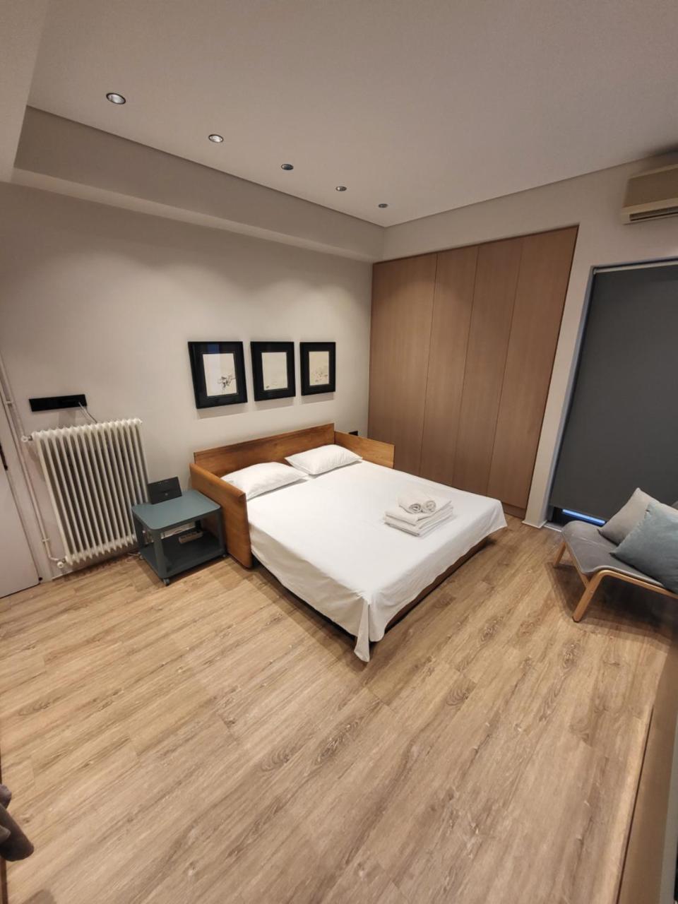 Cozy Kolonaki Studio