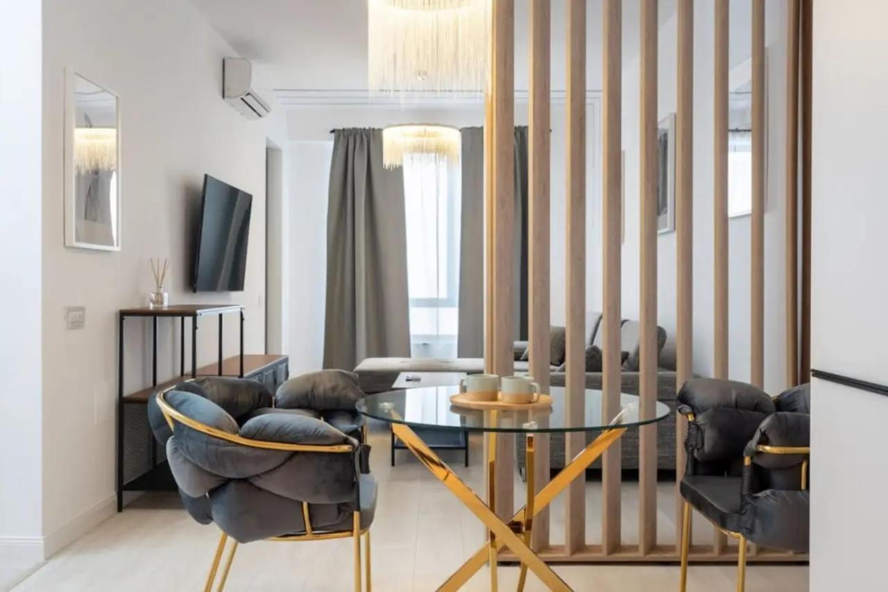 Luxury Elegant Apartment North Area