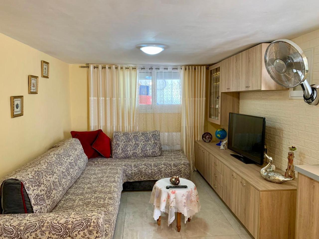 Sofia's Seaview Villa Near Airport & Beach