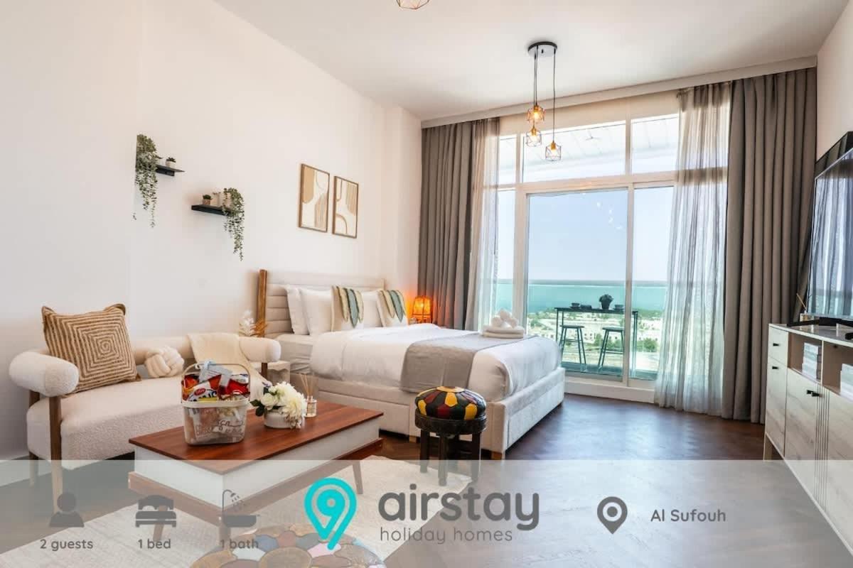 Airstay - Iconic Views in One Stay - Studio - Monthly Offer Available