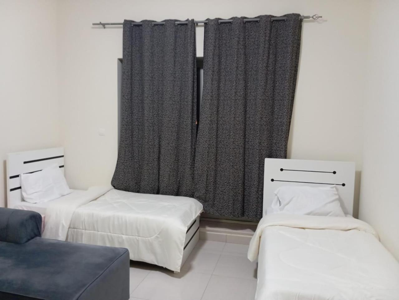 Modern Studio Apartment in Dubai Sports City