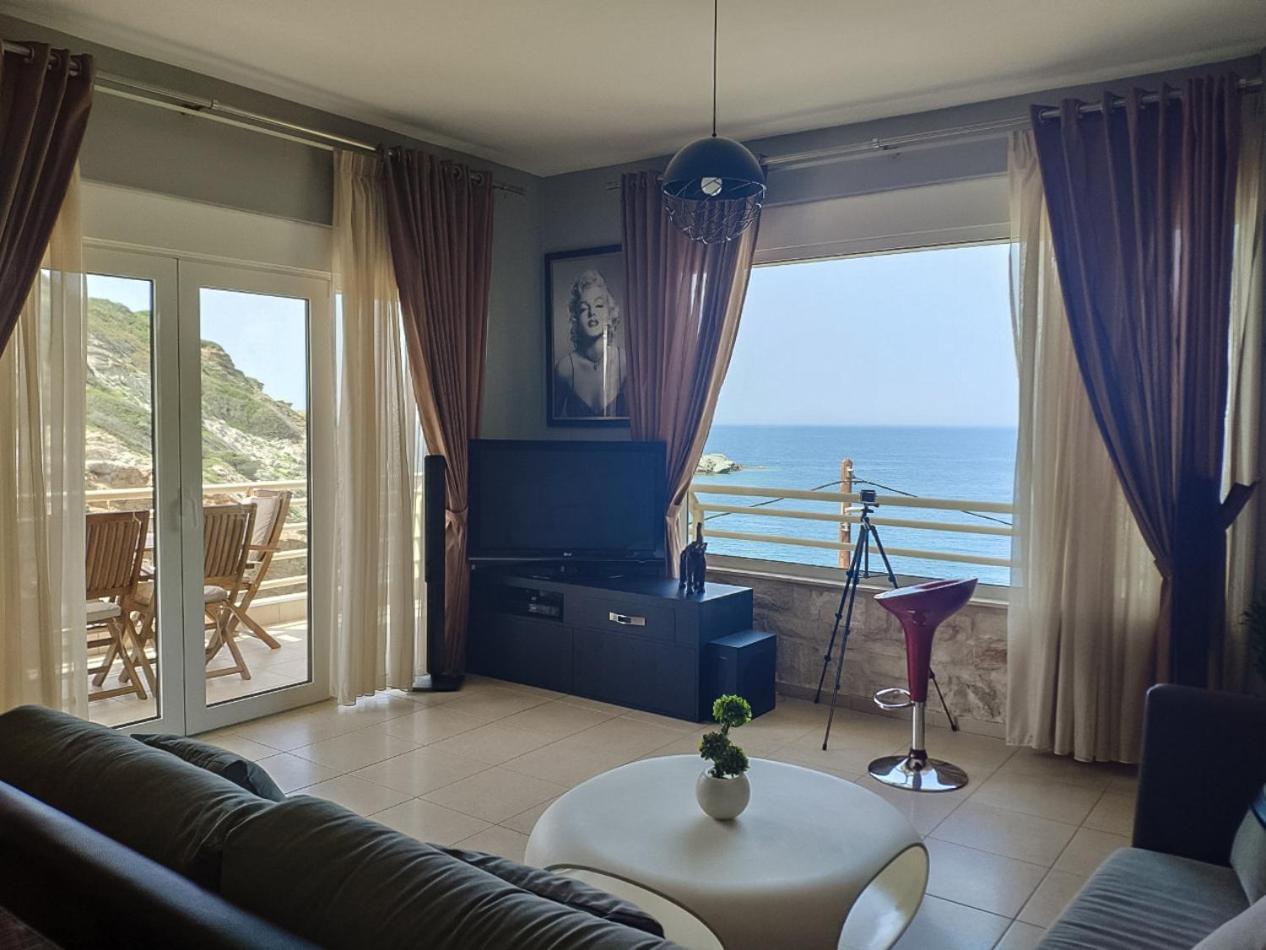 Luxury Seaside House In Mades Heraklion