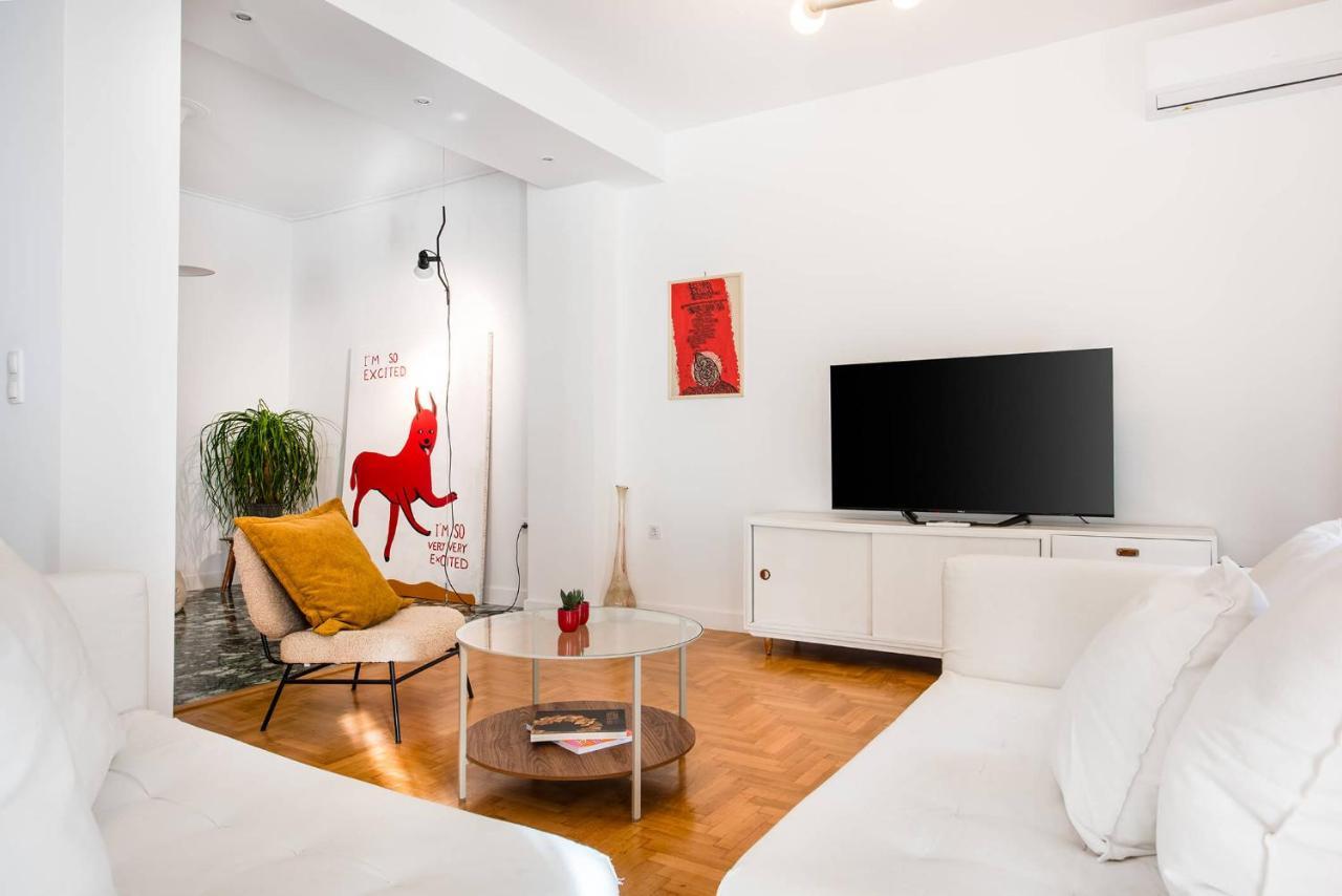 Navarino Athenian Nest