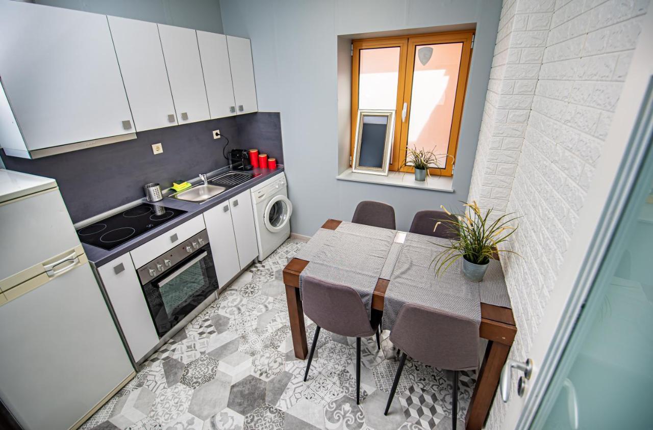 Huge Stylish Apartment Monroe 1 / City Centre