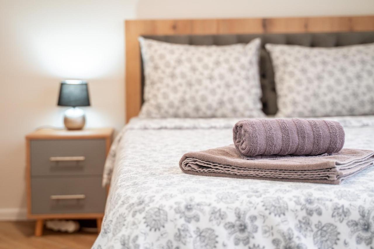 Wow Studios For Rent 2 Bul Montevideo 25a B