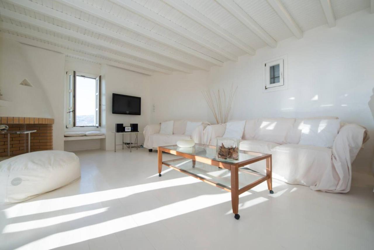 Mykonos 3 Bedroom Villa With Panoramic Sea & Town Views