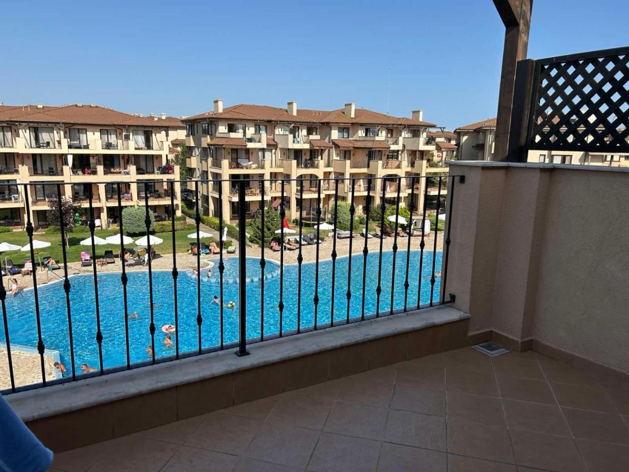 Sea View & Infinity Pool Apartment In Kaliakria Resort