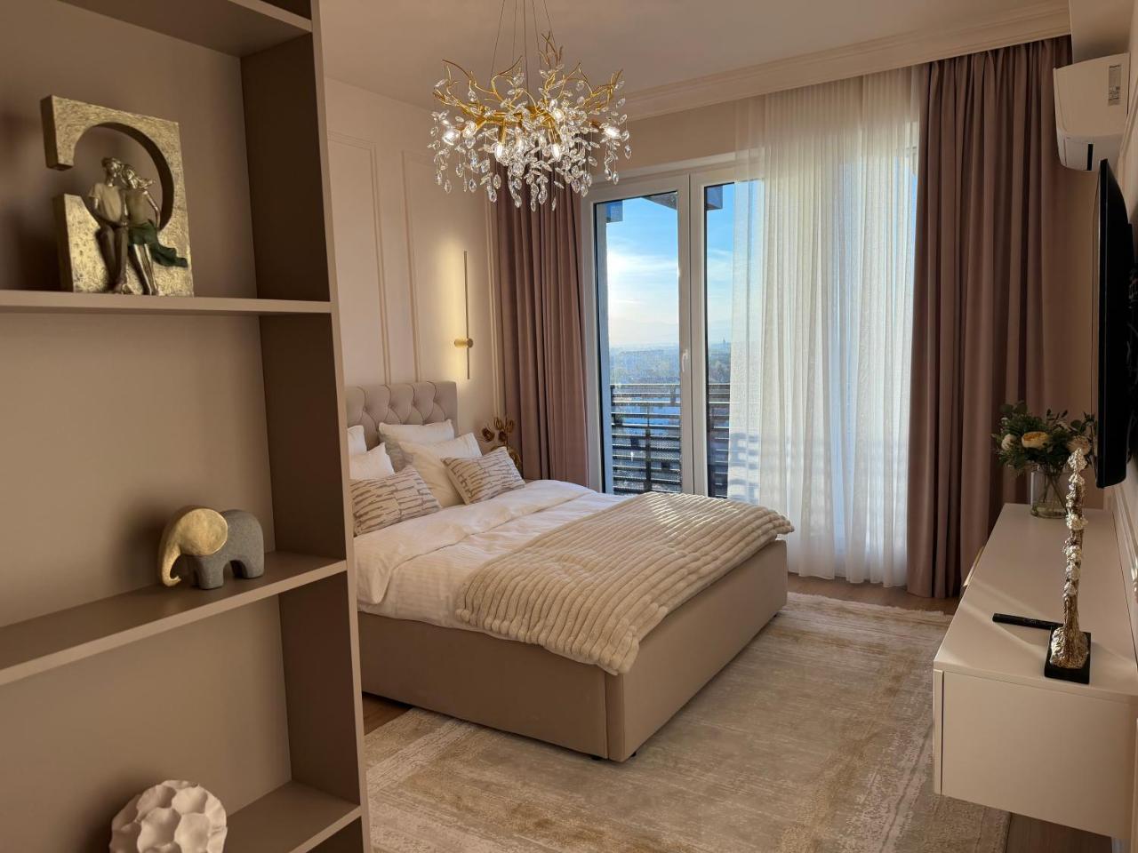 Panorama Coresi Penthouse