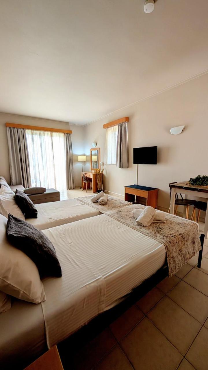 Miva Sea View Apartments