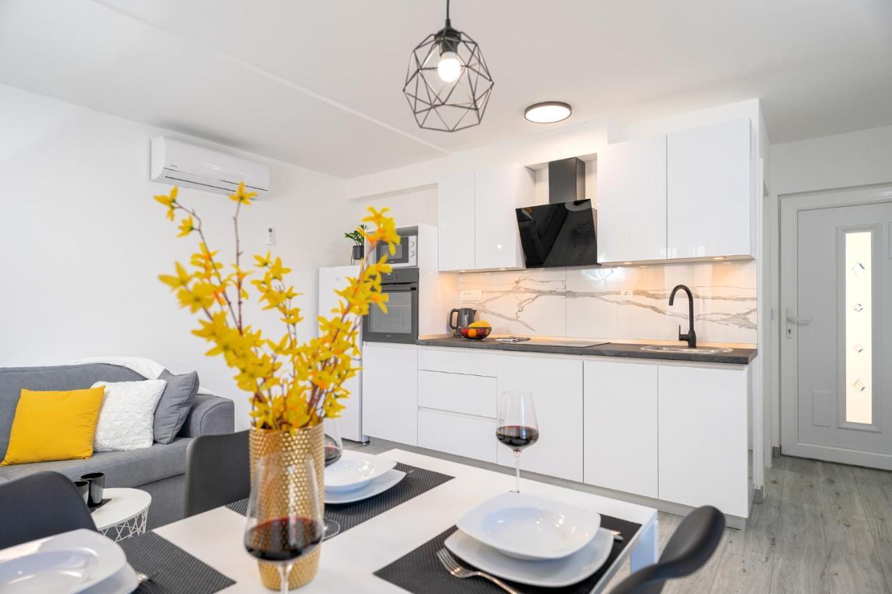 New & Modern Apartment Franicevic