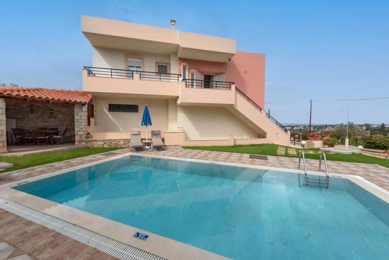 Villa Pantelis With Private Pool