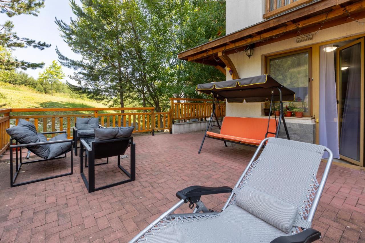 2-room Forest Retreat Fireplace, Veranda, Bbq, Views