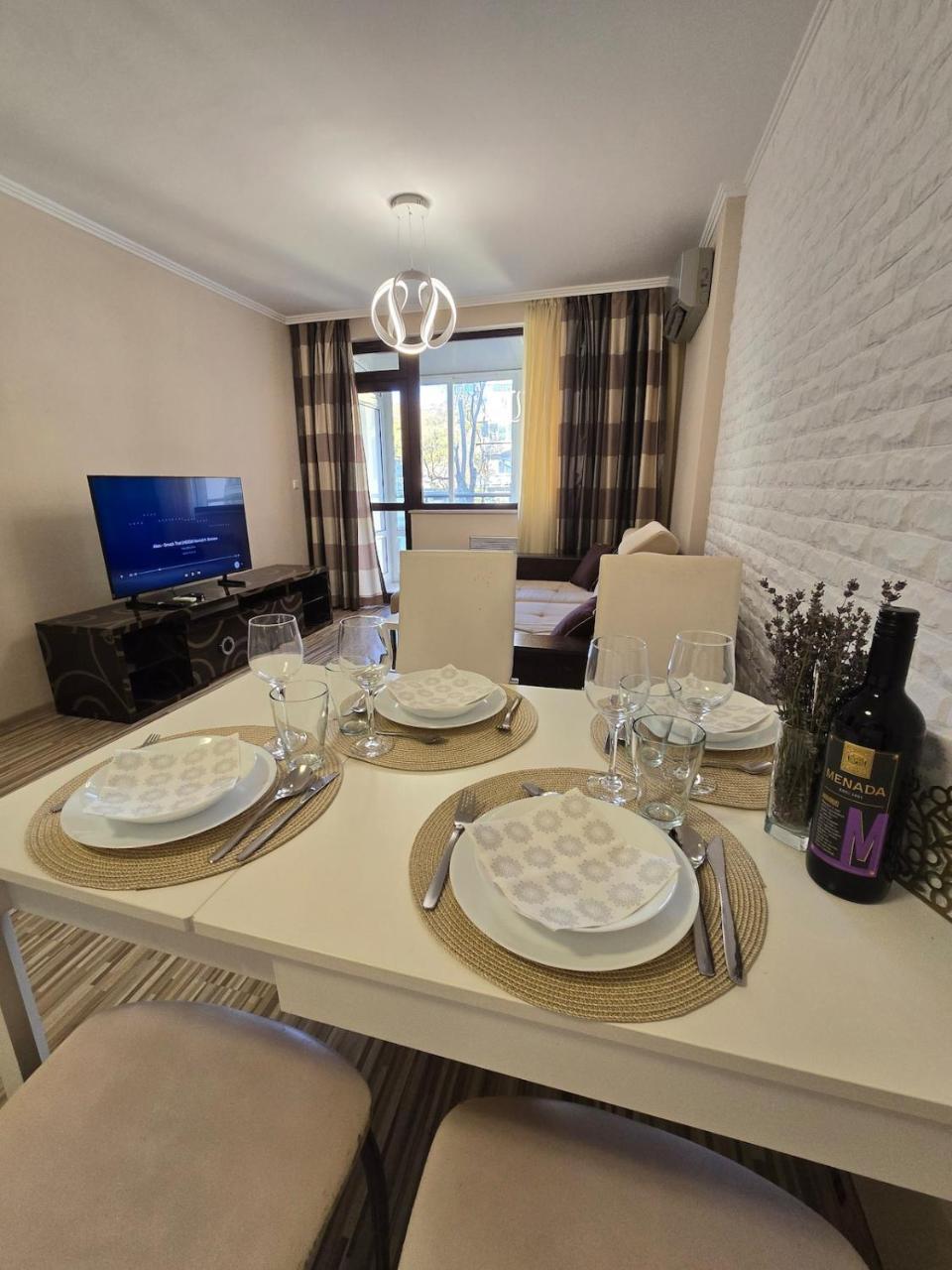 City Center Sea Garden Apartment 2br