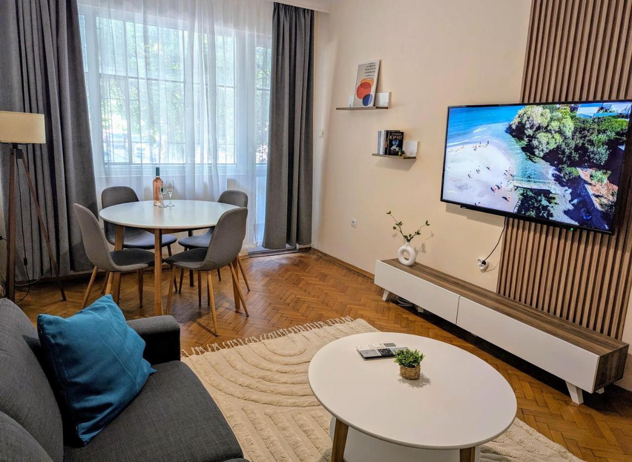 Apartment Dimanov 1