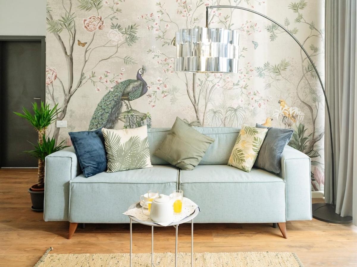 Central 19 Apartment Private Terrace & Parking