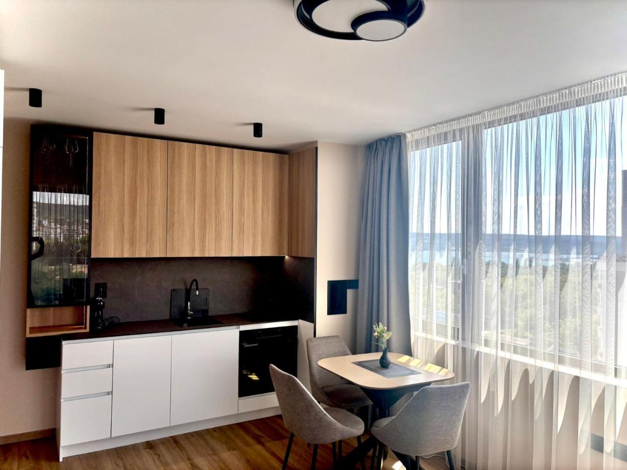 1br Luxury Apartment With Sea View & Parking Space