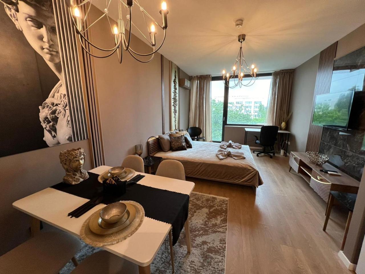 Rome Stylish Apt W Working Space & Paid Parking Spot