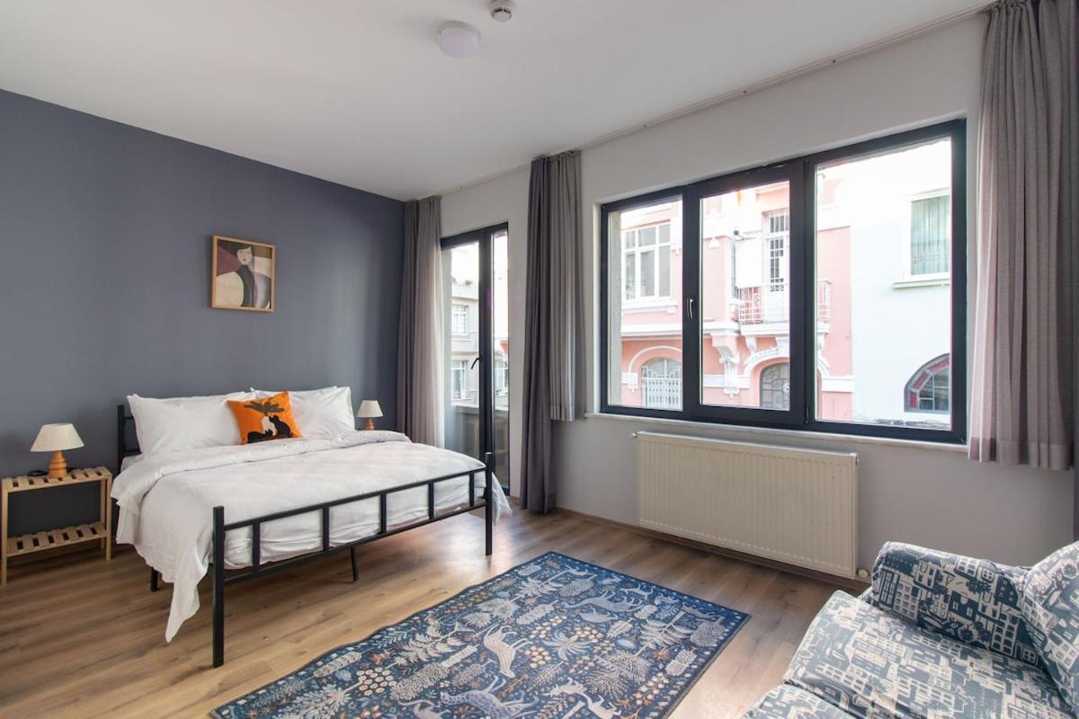 Modern & Cozy 2br In Vibrant Cihangir