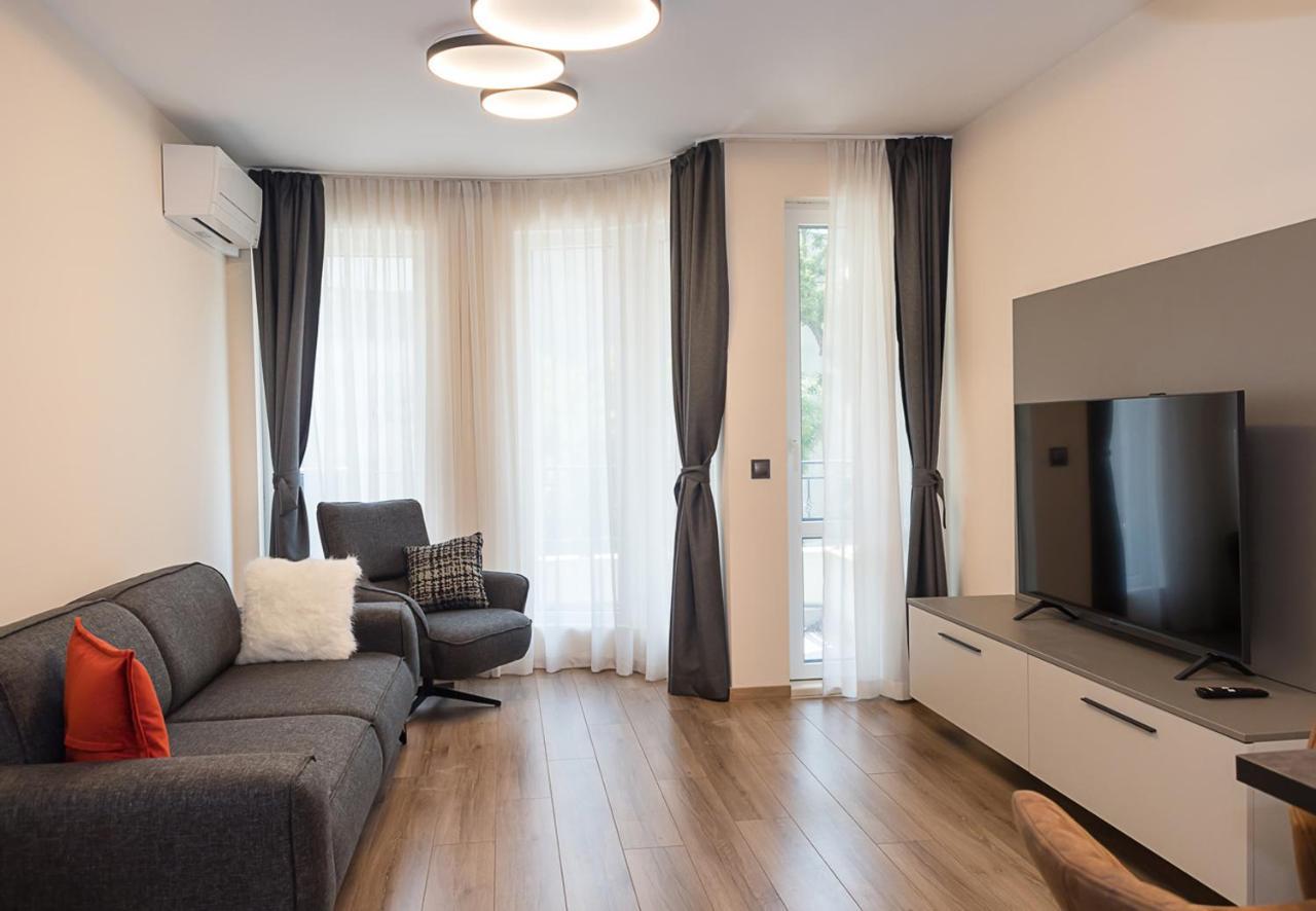 Exclusive Central Varna Apartment 2 Beds & Parking by Flat Manager