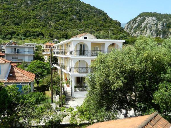 Ariston Apartments