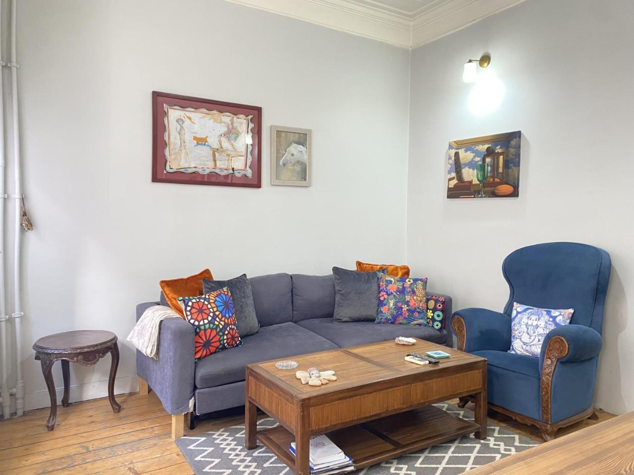 Serene Zen Retreat Designed For Calm Quiet Stay