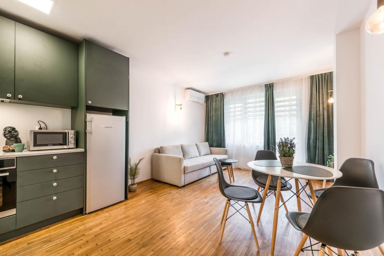 City Comfort & Beach Vibes