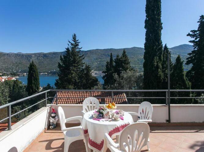 Apartments Tramonto One Bedroom Apartment With Balcony & Sea View