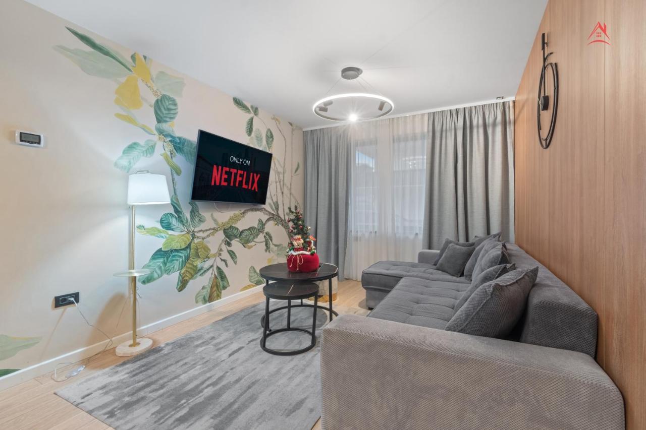 Grand Chalet Poiana Brasov Apartament 4