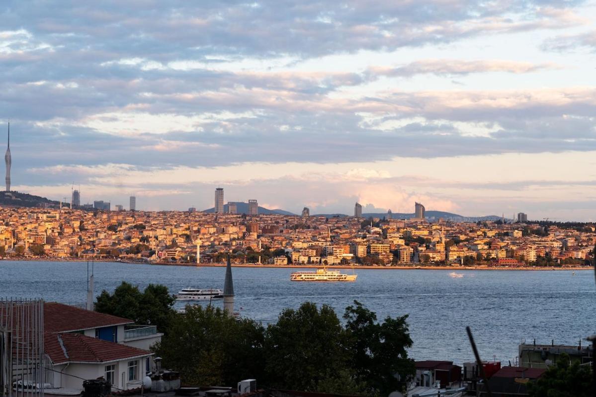 Luxury With Exceptional Terrace & Bosphorus View