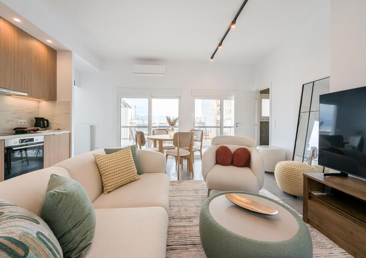 Acropolis View 2bd Top Floor Next To Tram & Port