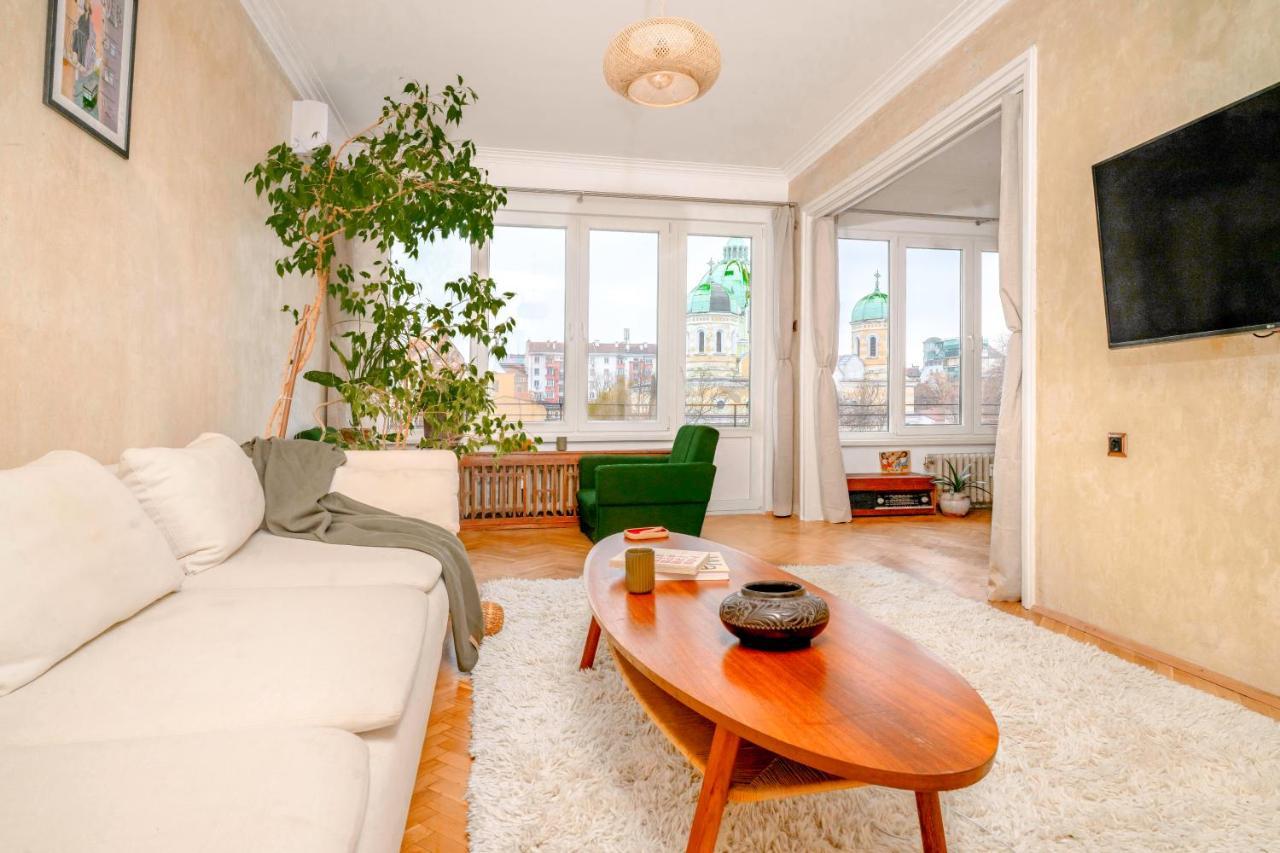 Terra Design Award-winning Apartment by Flat Manager