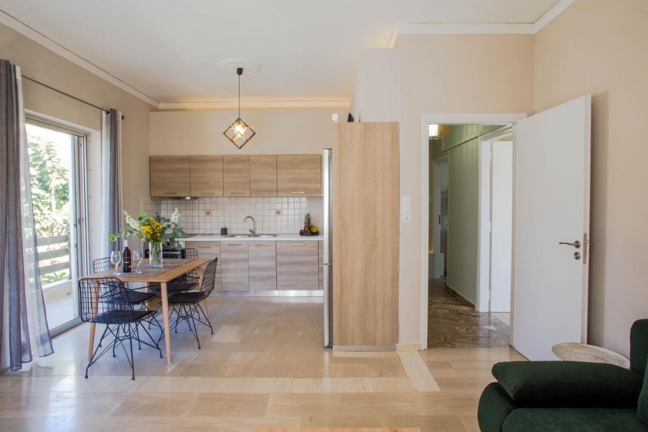 Anastasia Mare Home #b#